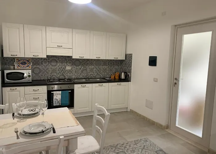 Sa Domo 'e Su Banditore Daire *